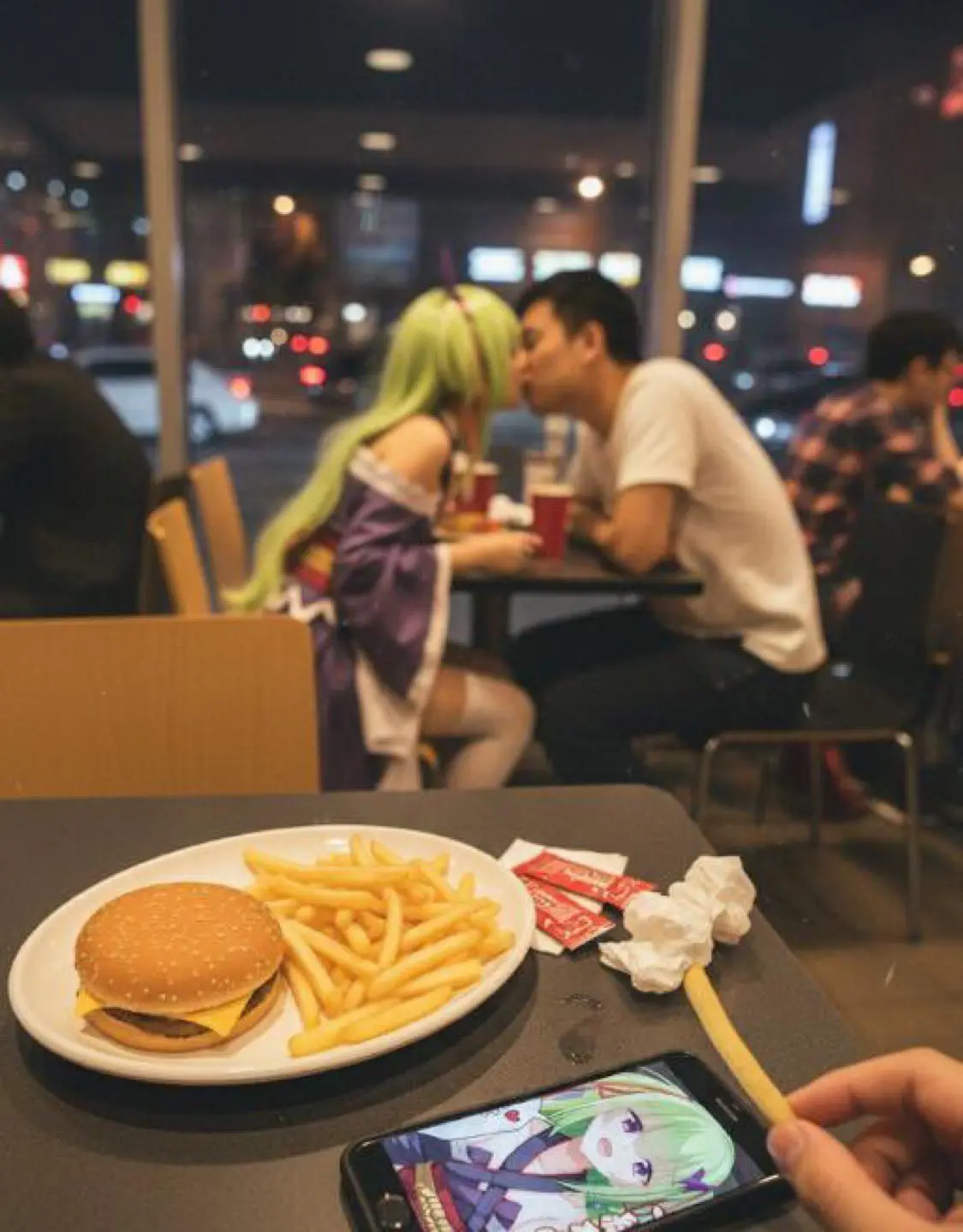 「二次元年轻人的第一次 NTR」AI 图爆火：谷歌nano banana模型是幕后推手，附提示词分享