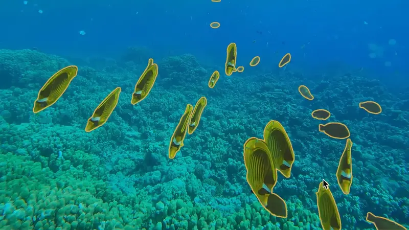 Meta AI发布SAM 3：支持文本/图像双提示，图像视频分割性能翻