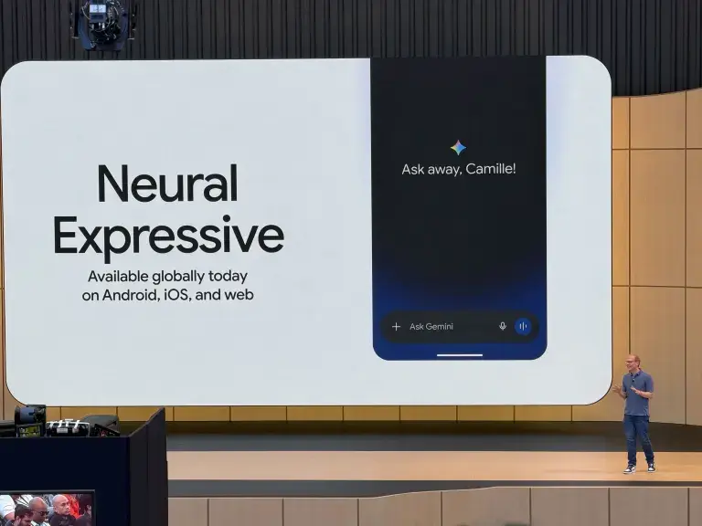 谷歌重塑 Gemini 应用:引入“每日简报”与 Spark 代理,打造全能 AI 中心对抗 ChatGPT